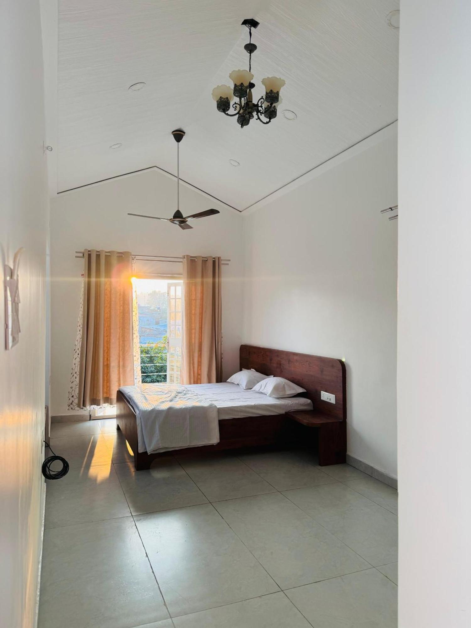 The Gulmohar, Chikhaldara Hotel Exterior foto